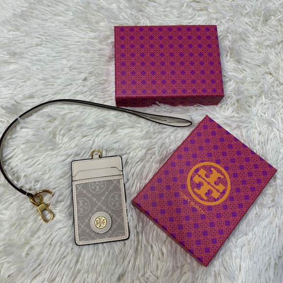 Tory burch Emerson ID Credit Lanyard - Picture 3 of 6